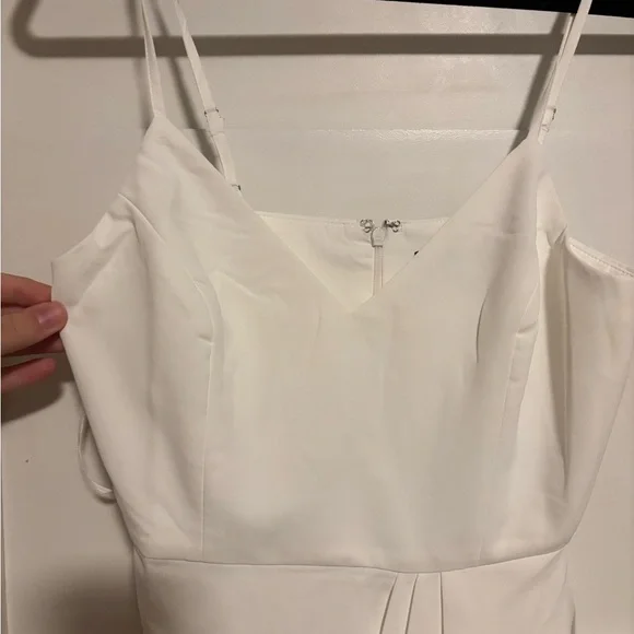 Elegant White Spaghetti Strap Dress - Picture 2 of 5